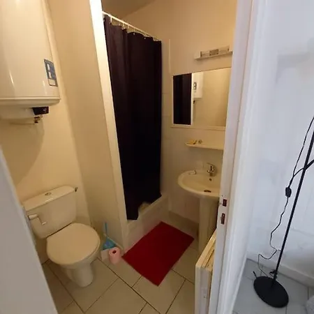 Appartement Studio Coeur De Proche Gare Parking Tram Nantes